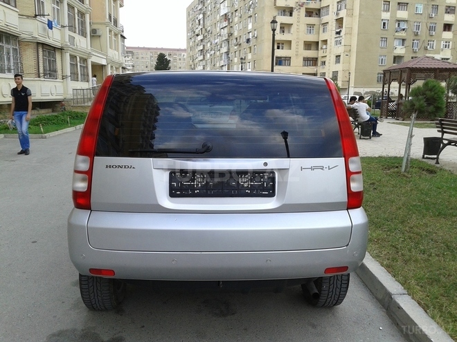 Honda HR-V 2001, 83,000 km - 1.6 l - Bakı