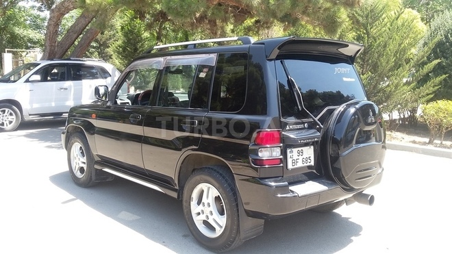 Mitsubishi Pajero io 2001, 310,000 km - 1.8 l - Bakı