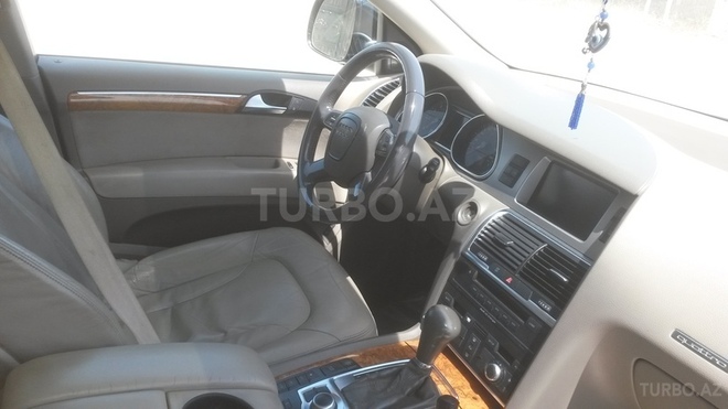 Audi Q7 2007, 85,000 km - 4.2 l - Bakı