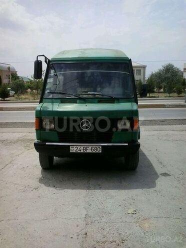 Mercedes 208 D 1993, 430,316 km - 2.9 l - Şirvan