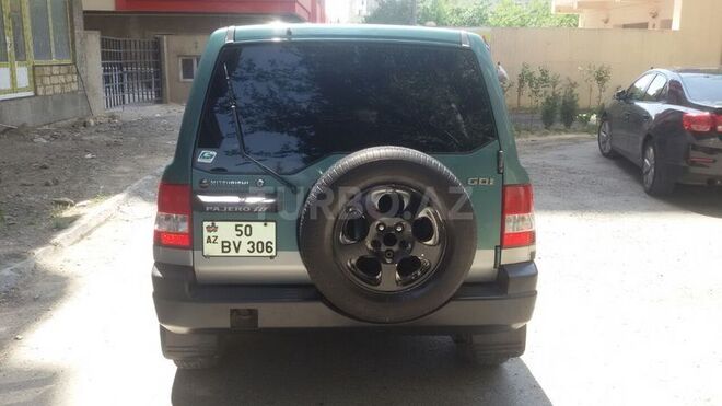 Mitsubishi Pajero io 1999, 180,000 km - 1.8 l - Bakı