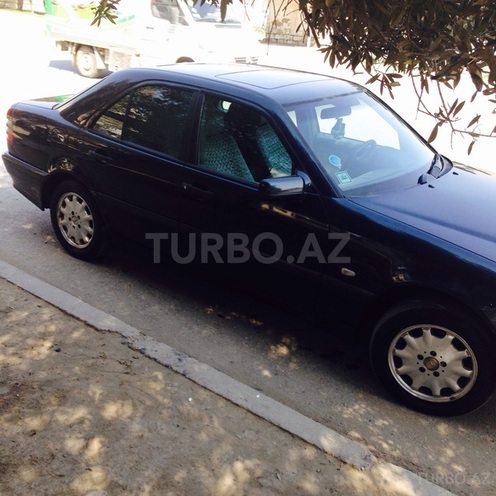Mercedes C 200 1999, 185,000 km - 2.0 l - Bakı