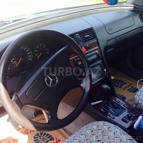Mercedes C 200 1999, 185,000 km - 2.0 l - Bakı