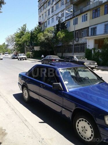 Mercedes 190 1992, 167,000 km - 2.0 л - Bakı