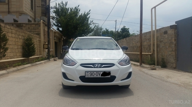 Hyundai Accent 2013, 50,000 km - 1.4 л - Bakı