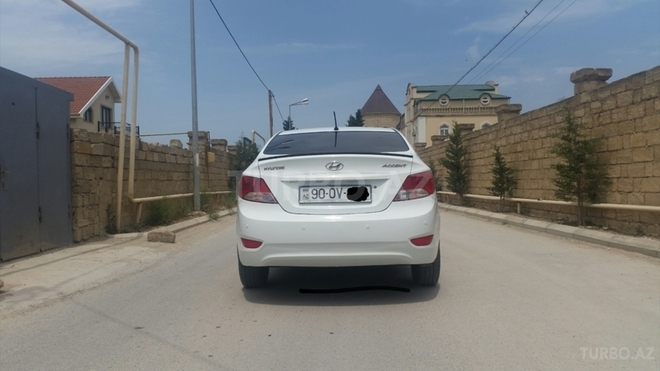 Hyundai Accent 2013, 50,000 km - 1.4 л - Bakı