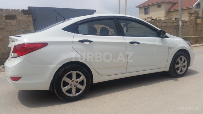 Hyundai Accent 2013, 50,000 km - 1.4 л - Bakı