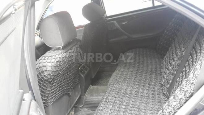 Mercedes E 220 1999, 300,000 km - 2.2 l - Bakı