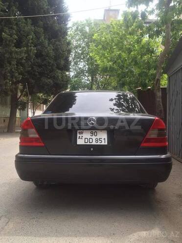 Mercedes C 220 1993, 184,000 km - 2.2 l - Bakı