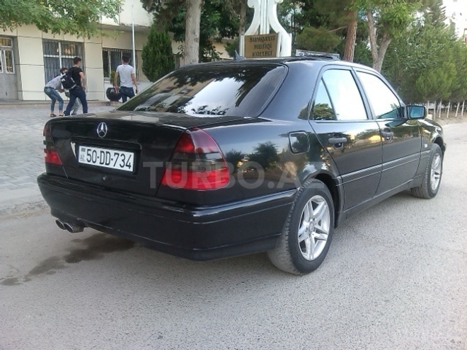 Mercedes C 180 1998, 214,000 km - 1.8 l - Sumqayıt