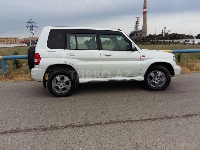 Mitsubishi Pajero io 1999, 19,000 km - 1.8 l - Bakı
