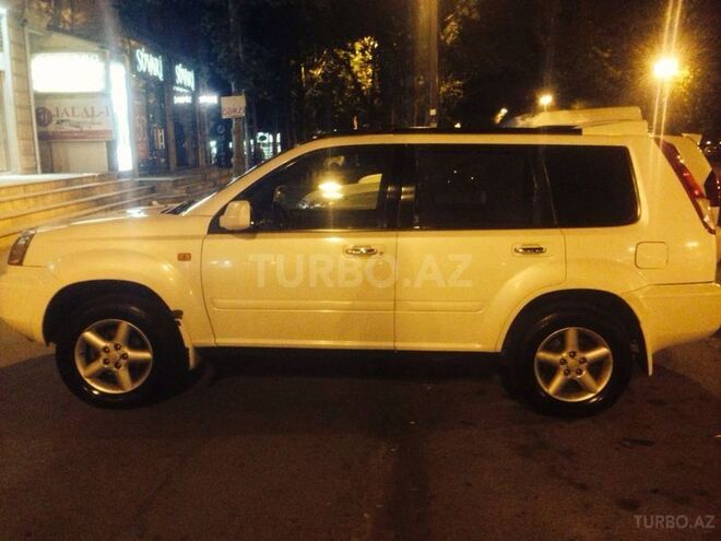 Nissan X-Trail 2001, 235,800 km - 2.0 l - Bakı