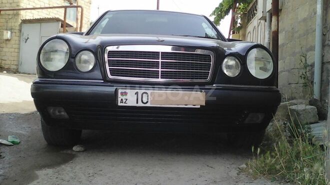Mercedes E 240 1998, 280,000 km - 2.4 l - Bakı