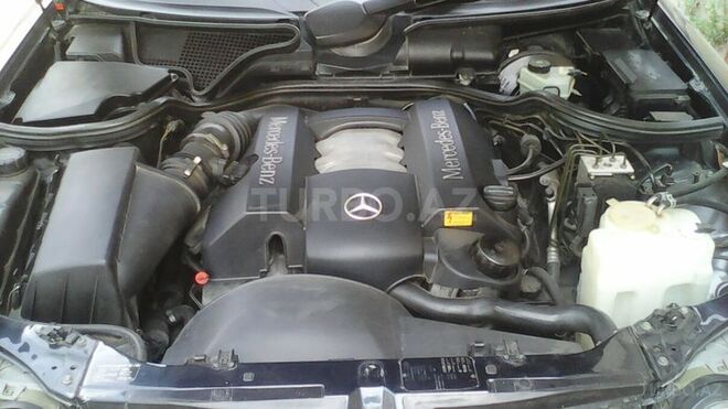 Mercedes E 240 1998, 280,000 km - 2.4 l - Bakı