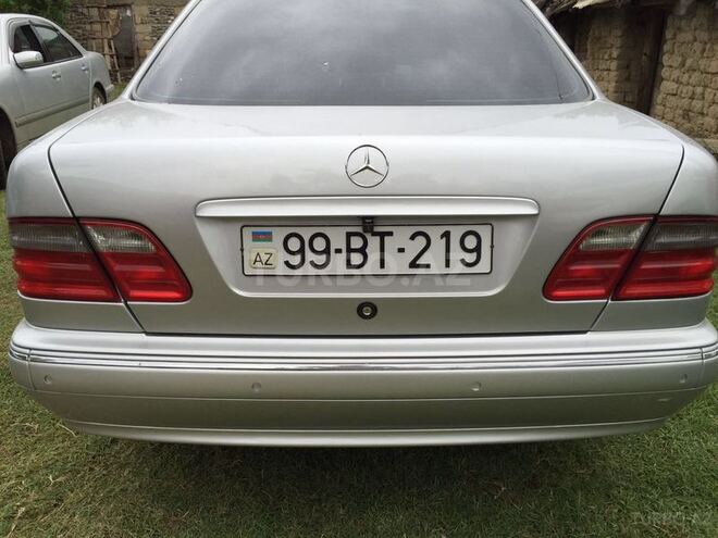 Mercedes E 240 2000, 229,000 km - 2.4 л - Bakı
