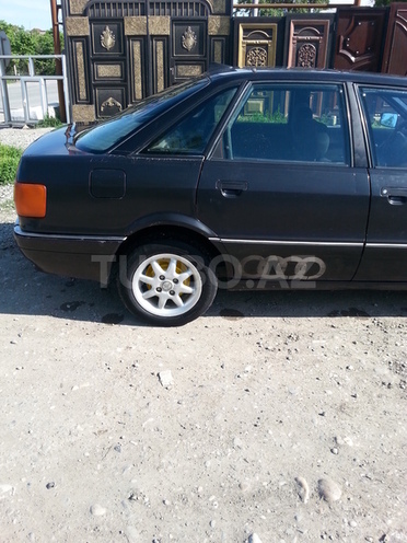 Audi 80 1988, 32,500 km - 1.8 l - Xaçmaz