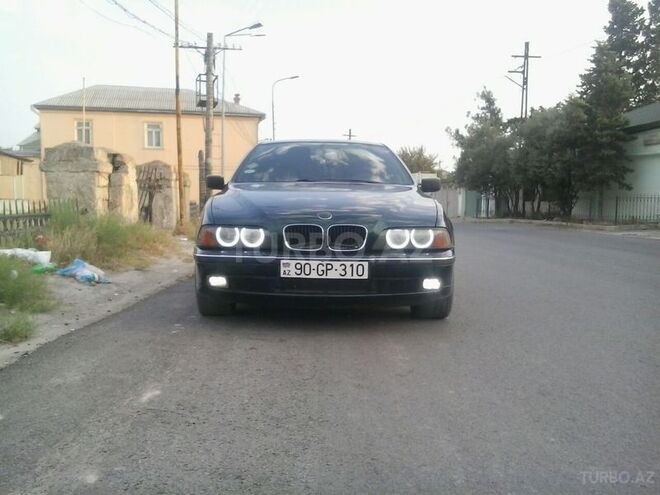 BMW 523 1997, 290,000 km - 2.5 л - Bakı