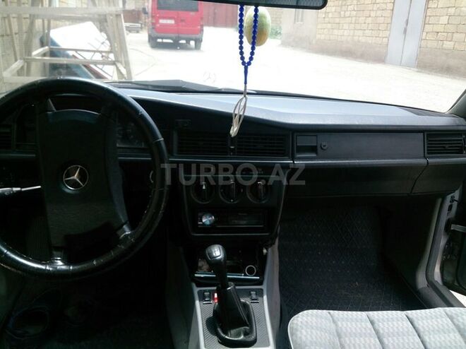 Mercedes 190 1991, 173,000 km - 1.8 л - Bakı