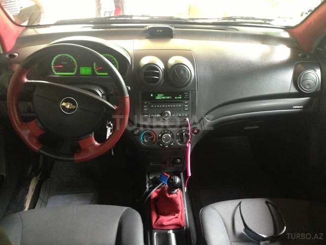 Chevrolet Aveo 2010, 104,980 km - 1.4 l - Göygöl