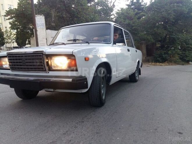 LADA (VAZ) 2107 2009, 830,000 km - 1.6 l - Bakı