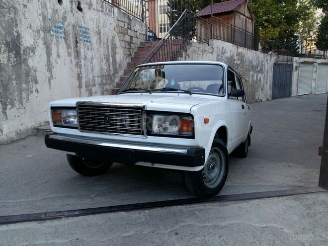 LADA (VAZ) 2107 2009, 830,000 km - 1.6 l - Bakı