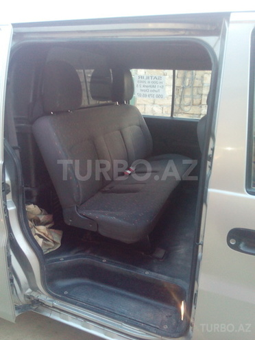 Hyundai H-1 2003, 200,000 km - 2.5 l - Bakı