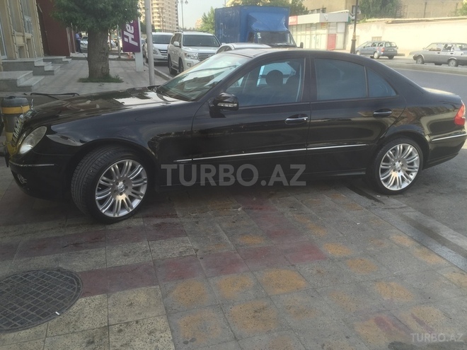 Mercedes E 280 2006, 73,600 km - 3.0 l - Bakı