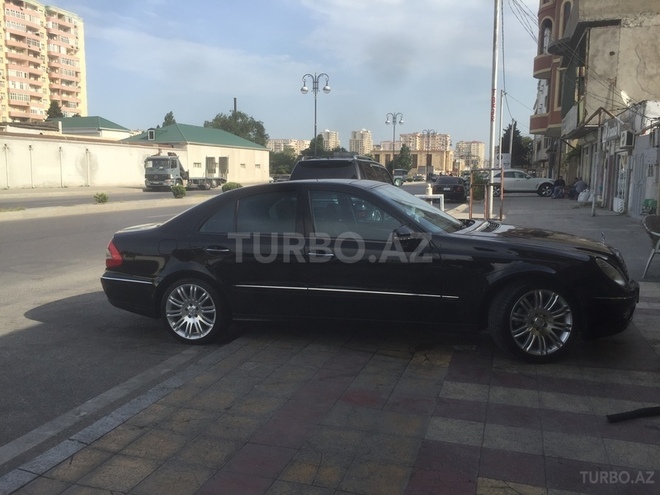 Mercedes E 280 2006, 73,600 km - 3.0 l - Bakı