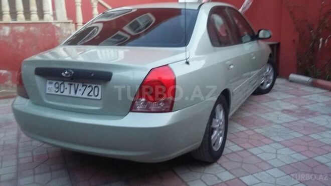 Hyundai Elantra 2004, 190,000 km - 2.0 l - Bakı