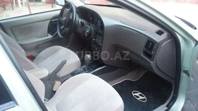 Hyundai Elantra 2004, 190,000 km - 2.0 l - Bakı