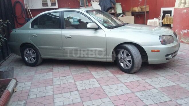 Hyundai Elantra 2004, 190,000 km - 2.0 l - Bakı