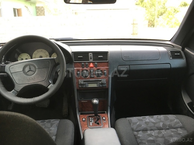 Mercedes C 180 1998, 220,000 km - 1.8 л - Ağcabədi