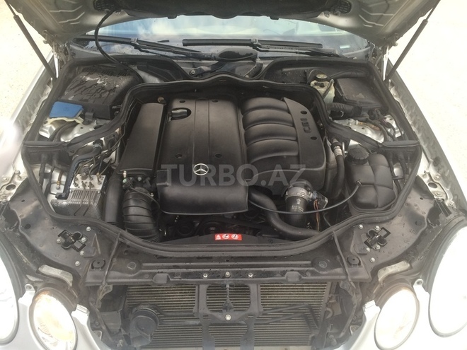 Mercedes E 220 2006, 185,041 km - 2.2 l - Bakı