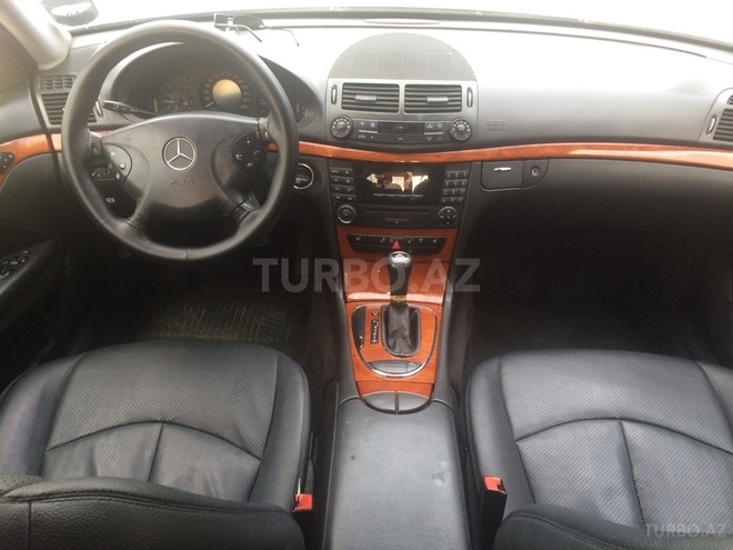 Mercedes E 220 2006, 185,041 km - 2.2 l - Bakı