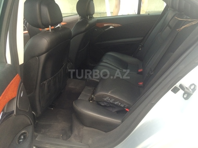 Mercedes E 220 2006, 185,041 km - 2.2 l - Bakı