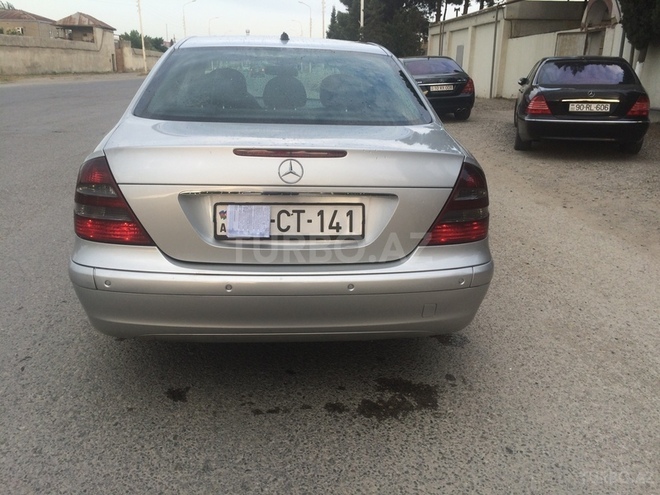 Mercedes E 220 2006, 185,041 km - 2.2 l - Bakı