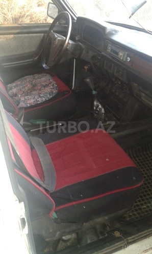 GAZ 24-10 1986, 222,222 km - 2.4 л - Qax