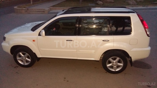 Nissan X-Trail 2001, 176,000 km - 2.0 l - Bakı