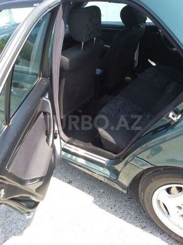 Mercedes C 220 1999, 31,270 km - 2.2 l - Bakı