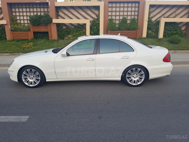 Mercedes E 350 2008, 155,000 km - 3.5 l - Bakı