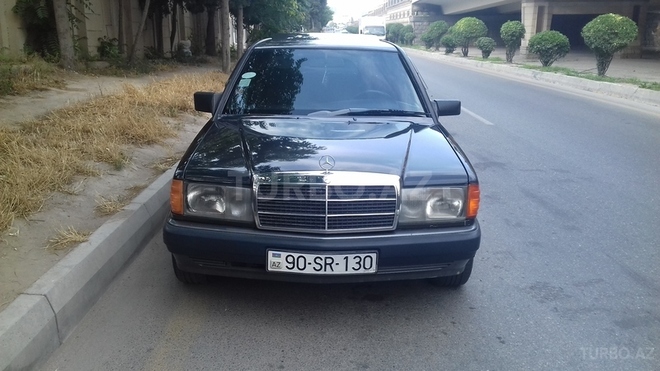 Mercedes 190 1990, 270,000 km - 1.8 л - Bakı