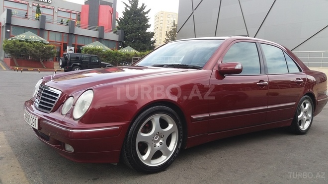 Mercedes E 280 2001, 22,000 km - 2.8 l - Bakı