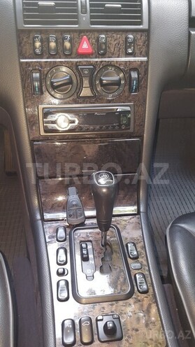 Mercedes E 280 2000, 191,000 km - 2.8 l - Bakı