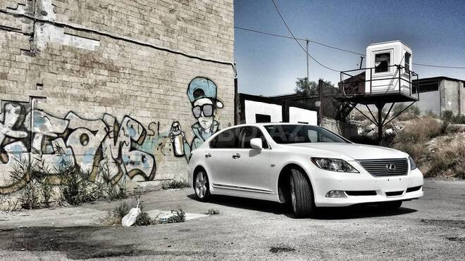 Lexus LS 460 2007, 143,000 km - 4.6 л - Bakı