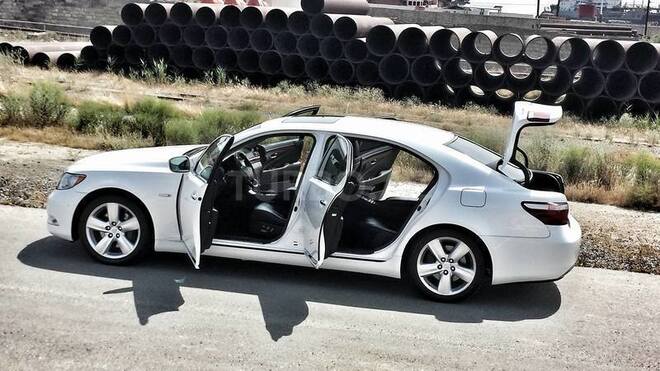 Lexus LS 460 2007, 143,000 km - 4.6 л - Bakı