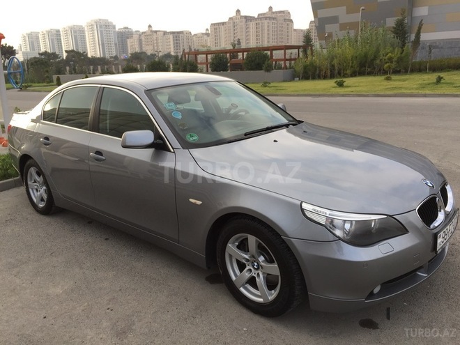 BMW 520 2004, 129,000 km - 2.2 l - Bakı
