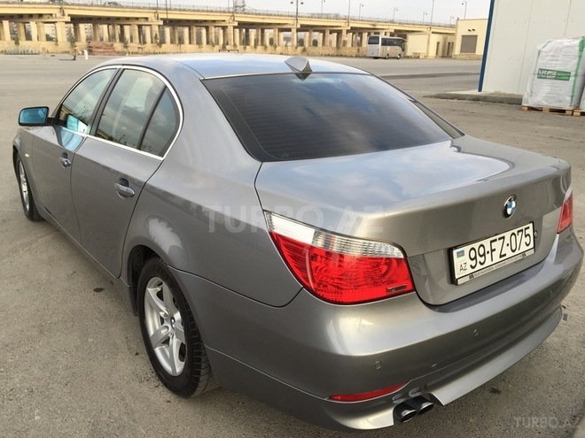 BMW 520 2004, 129,000 km - 2.2 l - Bakı