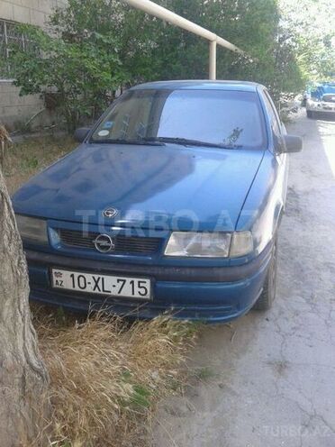 Opel Vectra 1992, 340,000 km - 0.2 л - Bakı