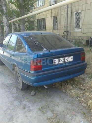 Opel Vectra 1992, 340,000 km - 0.2 л - Bakı