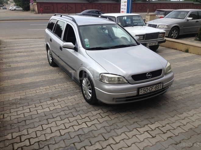 Opel Astra 1999, 303,085 km - 1.6 l - Quba